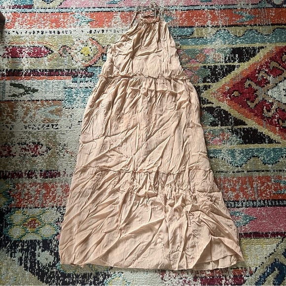 Zara Peach Halter Neck Low Back Ruffled Fit & Flare Maxi Dress Womens Size M - Picture 2 of 9